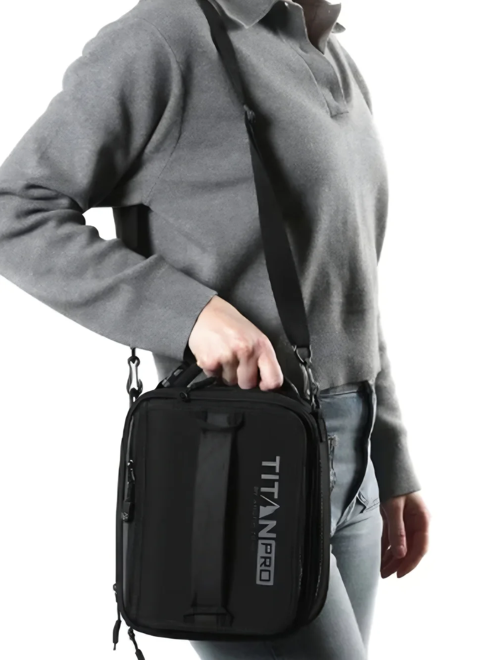 Titan PRO Black Expandable Lunch Bag By Artic Zone, With Ice Packs
